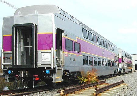 현대 로템 .MBTA열차 공급지연
